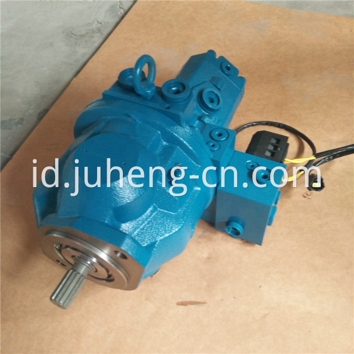 Solar55 Hydraulic Pump 1